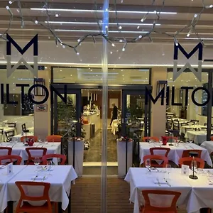 ** Hotel Ristorante Milton Italie